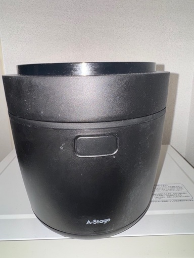 冷蔵庫、電子レンジ、炊飯器、ソファ