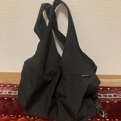 バッグ、収納抜群！