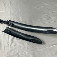 【新品】MTB・クロスバイク用 前後セットフェンダー 泥除け 簡単取付 シンプルの画像