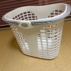プラスチックバスケット