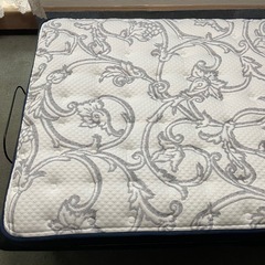 ☆美品☆ セミダブル マットレス Sealy/シーリー Posturepedic　の画像