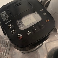 炊飯器　3合