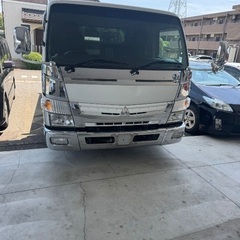 Mitsubishi canter truck