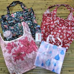 【まだ受付中】中古 エコバッグ＆折りたたみ可ファスナーバッグ 計...
