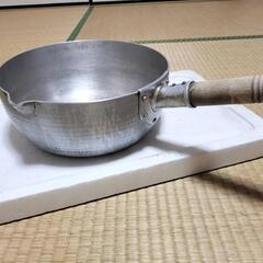  大きい雪平鍋（直径28cm）の画像
