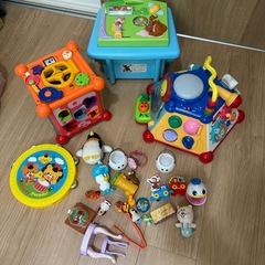 音が鳴るおもちゃ　おもちゃまとめ売り　ベビーグッズ