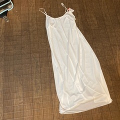 新品🔴ブランドワンピースmサイズ