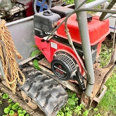 カタクラ　運搬車　キャタピラ