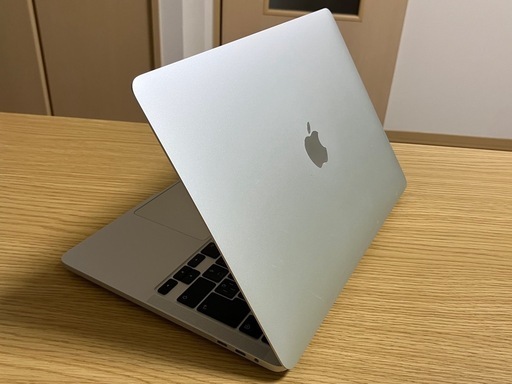 美品　最終　MacBook Pro 2020
