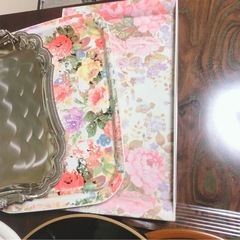 おぼん トレー 木製 シルバー 花柄 木目 電子レンジ の画像