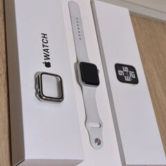 第二世代Apple WatchSE（箱・ケース付）の画像