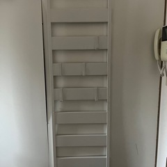 つっぱり収納ラックの画像