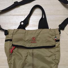 値下げ！AIGLEエーグルショルダーバッグの画像