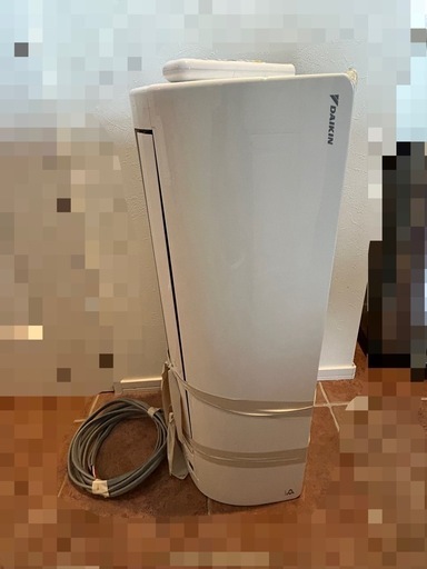 【受け渡し予定決定】【2022年製・美品】DAIKIN エアコン AN22ZES-W　室内外機セット