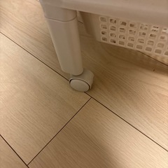 キャスター付き収納カゴの画像