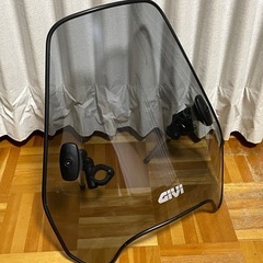 GIVI バイク用ウインドシールド　スクリーン　美品
