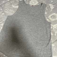 ノースリーブ　M