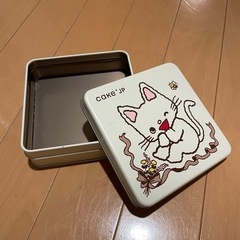 ノンタン缶の画像