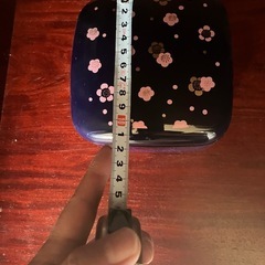 お弁当箱の画像