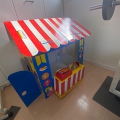 おままごとダンボールハウス完成済みの画像