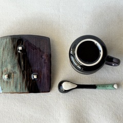 【陶器カップ＆ソーサー 2客セット】の画像
