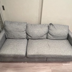 3人掛けソファー　ニトリ