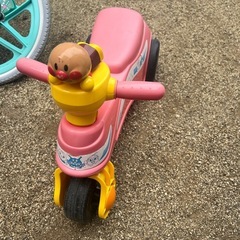 三輪車