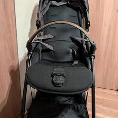 Combi
Acbee plus MA　
カラー
グレー