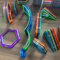 マグフォーマーMAGFORMERS 191ピース（車輪4組付）の画像