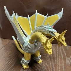 メカキングギドラ
