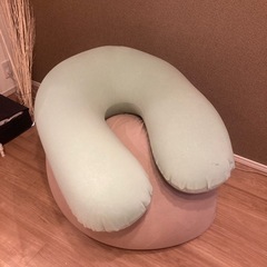 ヨギボーサポート Yogibo Support ピスタチオの画像