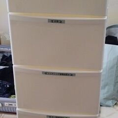 プラスチック５段収納家具の画像