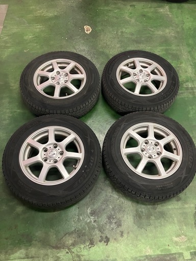 引き取り限定！TREFFER  175/80R15 90Q  スタッドレス