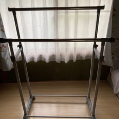 ファッションハンガー

