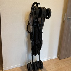 バギー　ベビーカーの画像