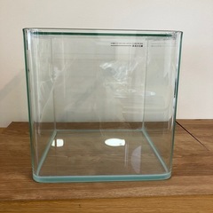 ガラス製水槽