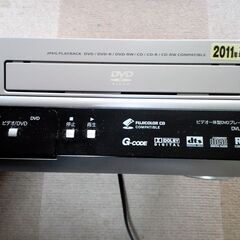 HITACHI ビデオ一体型ＤＶＤプレーヤー（DVL-PF9）リモコンなし！の画像