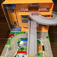 トミカ パノラマケースの画像