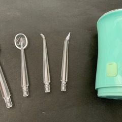 PORTABLE ORAL IRRIGATOR 口腔洗浄機の画像