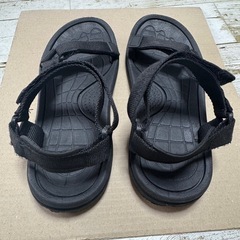 ブラック スポーツサンダル アウトドア用の画像