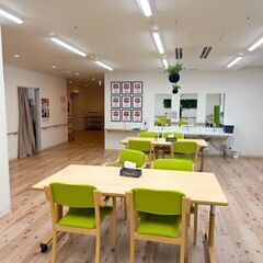 ＼日給3.1万円！／WワークOK！ナーシングホームの夜勤専従ナースの画像