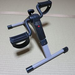 小型 折り畳み式 フィットネスバイク エアロバイク ミニスピンバ...