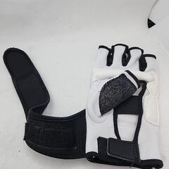 良品❗パンチンググローブ　薄型　空手などにの画像