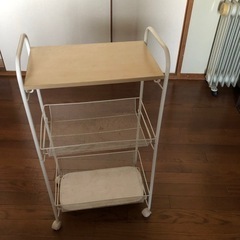 ラック収納の画像