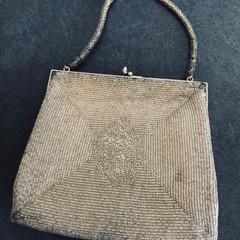 【美品】昭和レトロ　ビーズバッグの画像