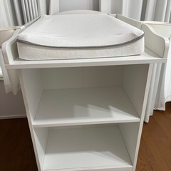 IKEA スモヨーラ(おむつ替え台)
