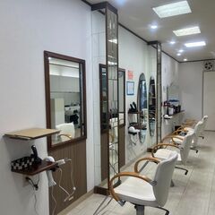 【訪問美容オープニングスタッフ募集】40代、50代の方活躍中！週1~OK◎東大阪市／未経験者歓迎／ブランクある方歓迎！の画像