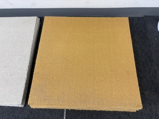 （中古）ニトリタイルカーペット79枚+α 50cm×50cm 中古）ニトリタイルカーペット79枚+α 50cm×50cm