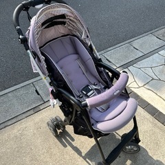 アップリカ　ベビーカー　
ラクーナビッテ