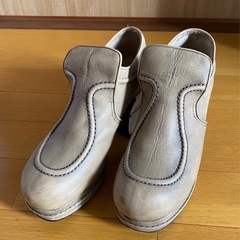 あしながおじさんヒールブーツ